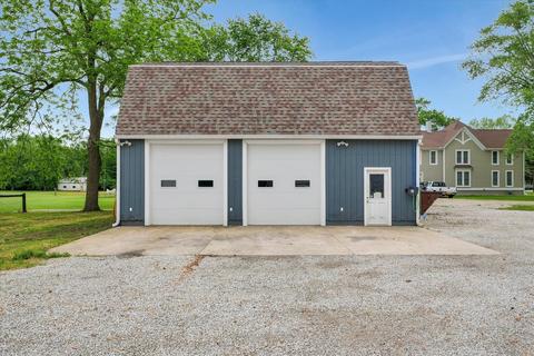 632 E Bodman St, Bement, IL 61813 photo 8