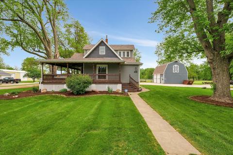 632 E Bodman St, Bement, IL 61813 photo 3