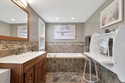 632 E Bodman St, Bement, IL 61813 photo 31
