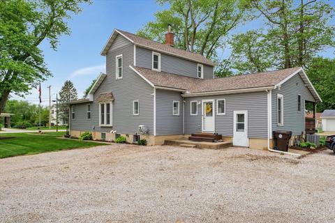 632 E Bodman St, Bement, IL 61813 photo 5