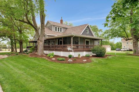 632 E Bodman St, Bement, IL 61813