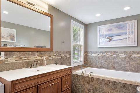 632 E Bodman St, Bement, IL 61813 photo 32