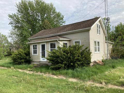 206 W Washington St, Dover, IL 61323