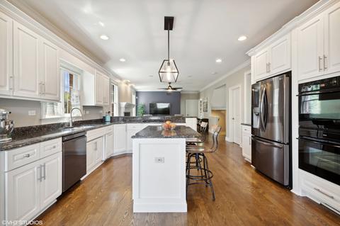 1202 E Washington St, Itasca, IL 60143 photo 6