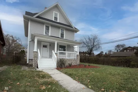 15427 Vine Ave, Harvey, IL 60426