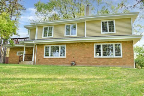 6601 Stalford Rd, Countryside, IL 60525