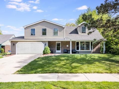 509 Menominee Ln, Naperville, IL 60563