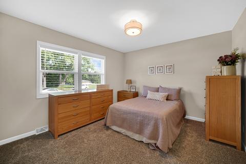 4707 Howard St, Mchenry, IL 60051 photo 12