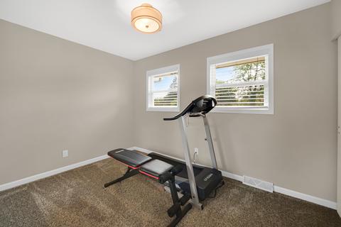 4707 Howard St, Mchenry, IL 60051 photo 11
