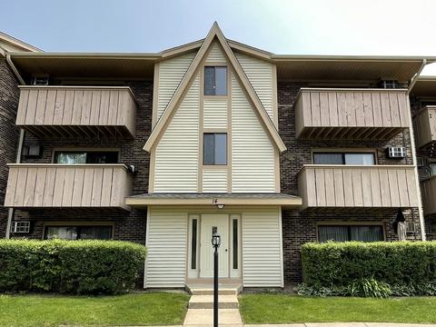 14 Echo Ct #4, Vernon Hills, IL 60061
