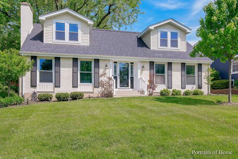 410 Dorset Pl, Glen Ellyn, IL 60137
