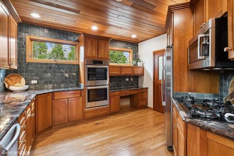 1939 Central Rd, Glenview, IL 60025 photo 8