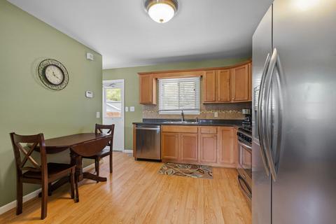 809 Pearson Dr, Joliet, IL 60435 photo 6