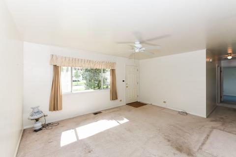274 Fletcher Dr, Wheeling, IL 60090 photo 5