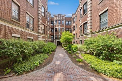408 Ridge Ave #20-2, Evanston, IL 60202
