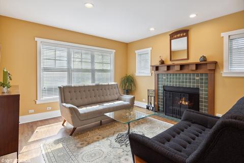 826 Grey Ave, Evanston, IL 60202 photo 4