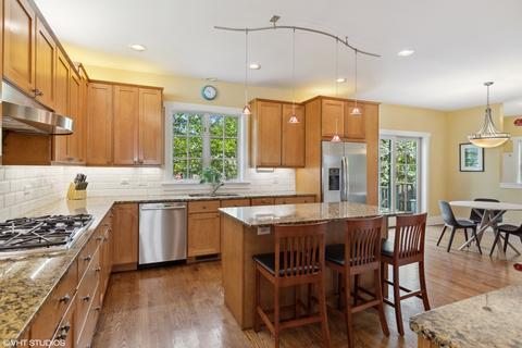 826 Grey Ave, Evanston, IL 60202 photo 6