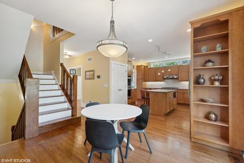 826 Grey Ave, Evanston, IL 60202 photo 9