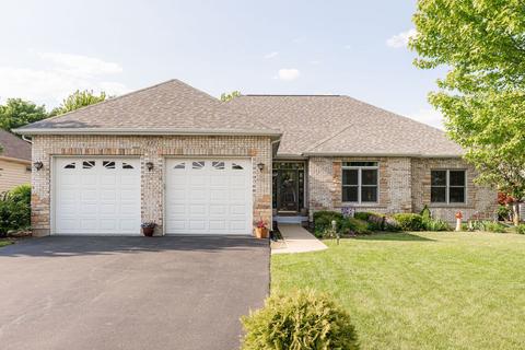 437 Quinlan Ave, Dekalb, IL 60115