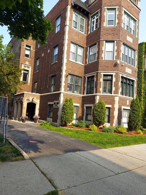 6917 S Oglesby Ave #B, Chicago, IL 60649