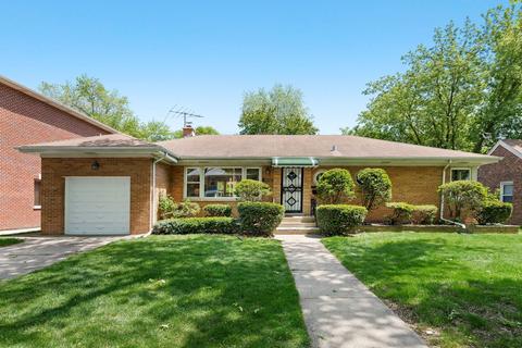 8033 Kostner Ave, Skokie, IL 60076