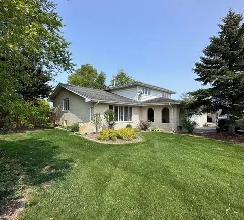 8304 W 132nd St, Orland Park, IL 60462