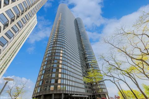 155 N Harbor Dr #1607, Chicago, IL 60601