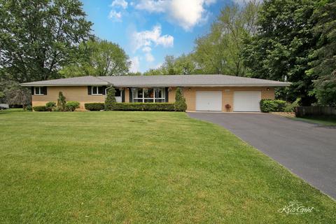 24530 W Highview Dr, Antioch, IL 60002