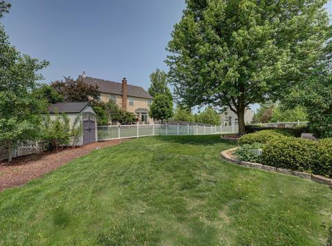 210 Remington Dr, Bartlett, IL 60103 photo 38