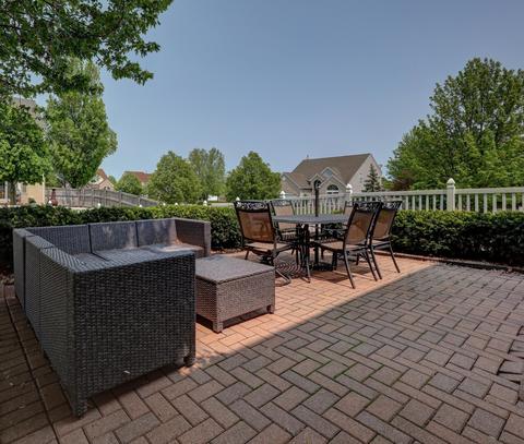 210 Remington Dr, Bartlett, IL 60103 photo 35