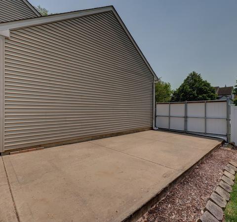 210 Remington Dr, Bartlett, IL 60103 photo 39