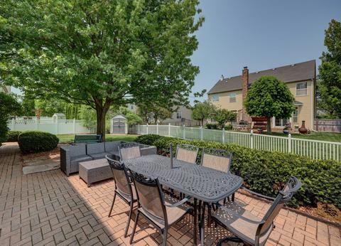 210 Remington Dr, Bartlett, IL 60103 photo 34