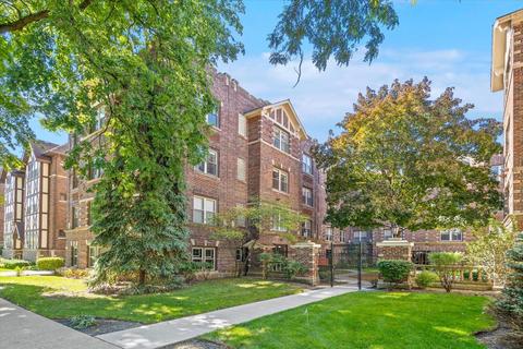 34 6th Ave #2J, La Grange, IL 60525