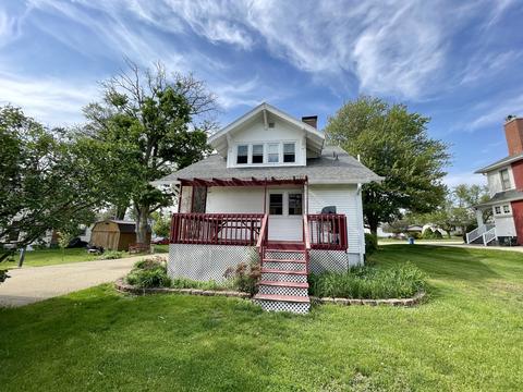 308 E Van Buren St, Ohio, IL 61349 photo 4