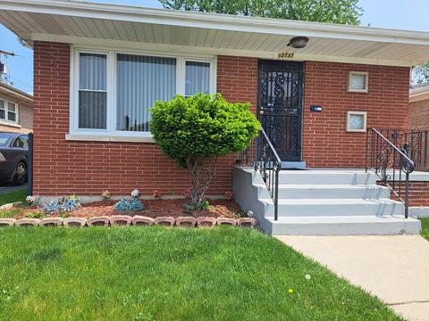 12737 S May St, Calumet Park, IL 60827