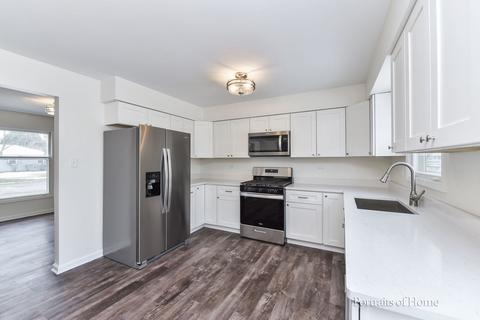 2410 Ruth Fitzgerald Dr, Plainfield, IL 60586 photo 5