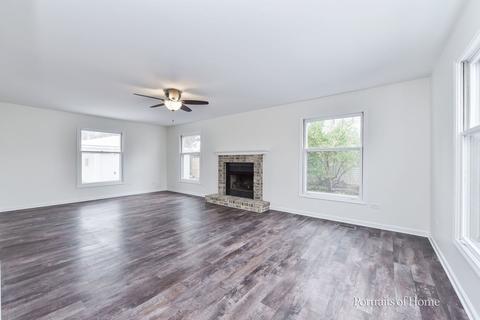 2410 Ruth Fitzgerald Dr, Plainfield, IL 60586 photo 2