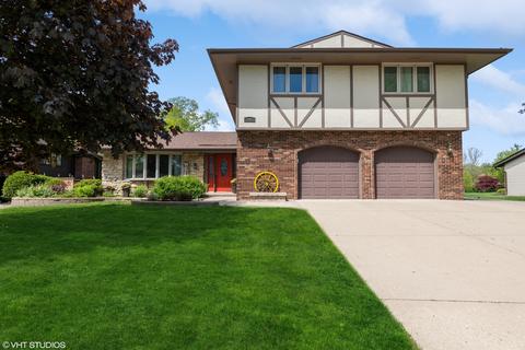 204 Wyoma Ln, Schaumburg, IL 60193