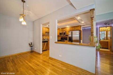555 S River Rd #707, Des Plaines, IL 60016 photo 4