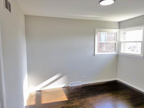 5633 Murray Dr, Berkeley, IL 60163 photo 11