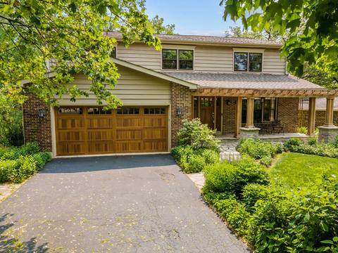 912 Norwood Ct, Naperville, IL 60540