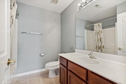 2349 Summerlin Dr, Aurora, IL 60503 photo 13