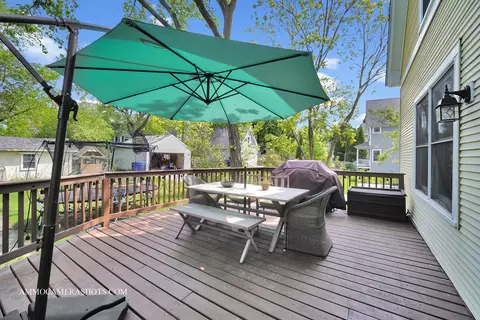 631 W Wesley St, Wheaton, IL 60187 photo 28