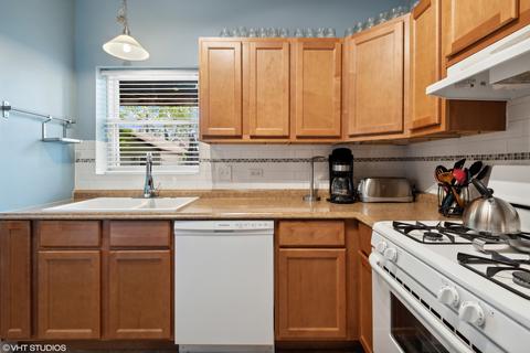 3417 W Hirsch St, Chicago, IL 60651 photo 11