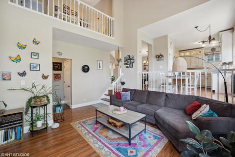 227 Shawnee Cir, Bartlett, IL 60103 photo 9