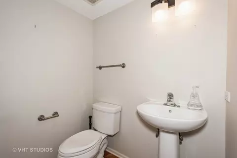 1532 Knoll Crest Dr, Bartlett, IL 60103 photo 15