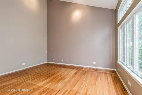 1532 Knoll Crest Dr, Bartlett, IL 60103 photo 12