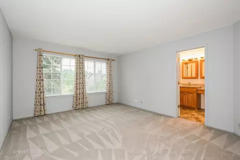 1532 Knoll Crest Dr, Bartlett, IL 60103 photo 20