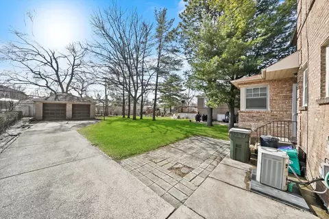 69 Northgate Rd, Riverside, IL 60546 photo 3