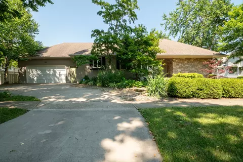 319 N Wood St, Gibson City, IL 60936
